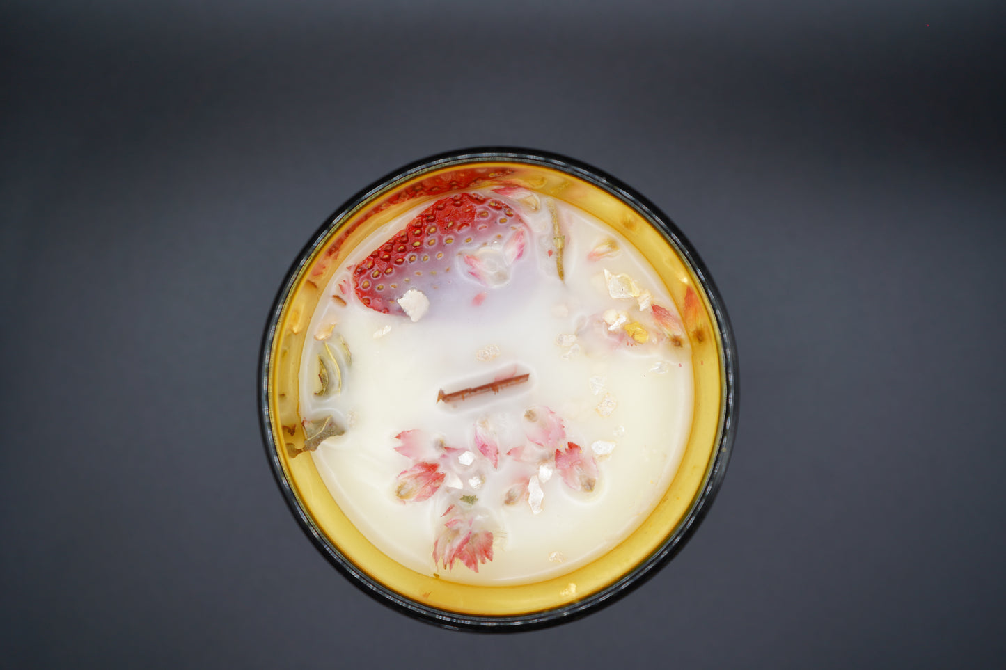 Six Figures Luxury Candle